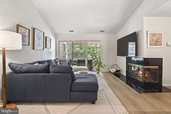 Princeton, NJ 08540,110 BISCAYNE CT #11