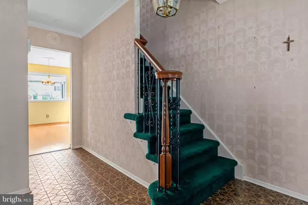 Delran, NJ 08075,110 LINDA AVE