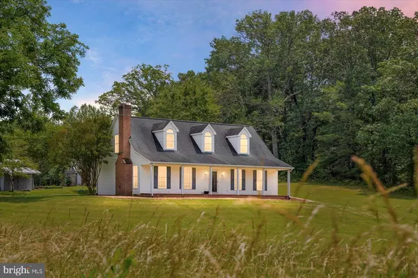 274 AARON MOUNTAIN RD, Castleton, VA 22716