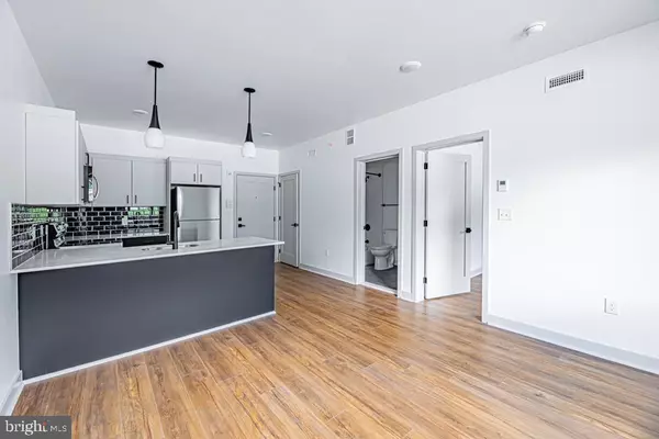 Philadelphia, PA 19128,5001 UMBRIA ST #U312