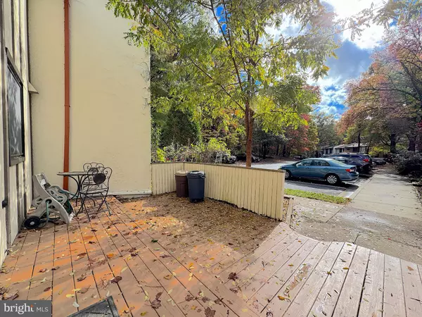 Reston, VA 20191,2334 ANTIQUA CT