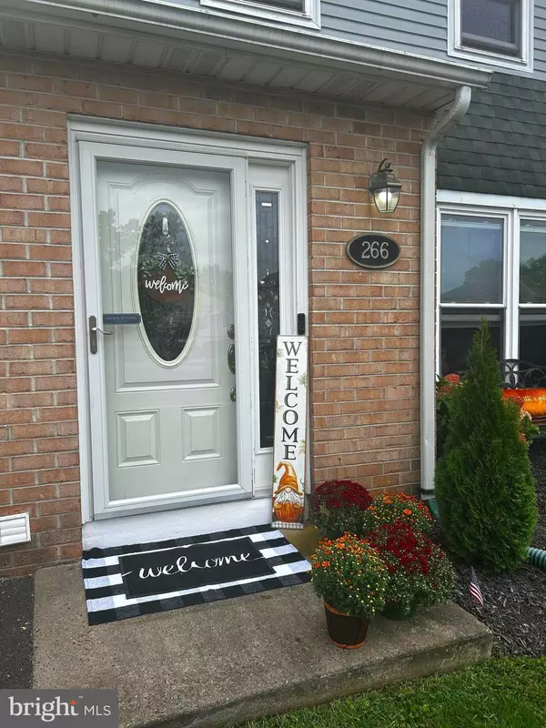 Harleysville, PA 19438,266 SHIRLEY DR