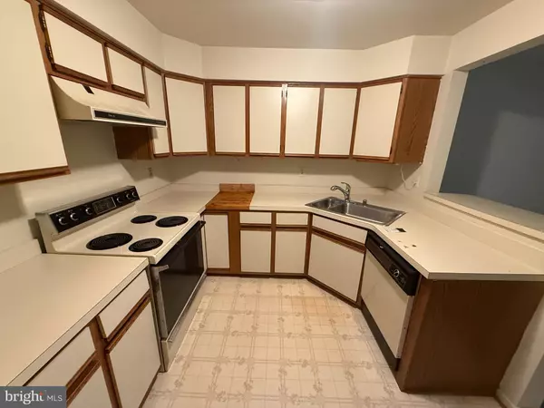 Columbia, MD 21045,9475 HICKORY LIMB #253