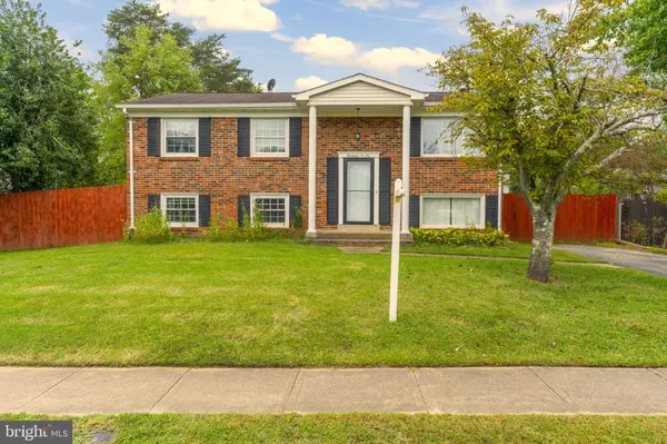 14010 MAPLEDALE AVE, Woodbridge, VA 22193