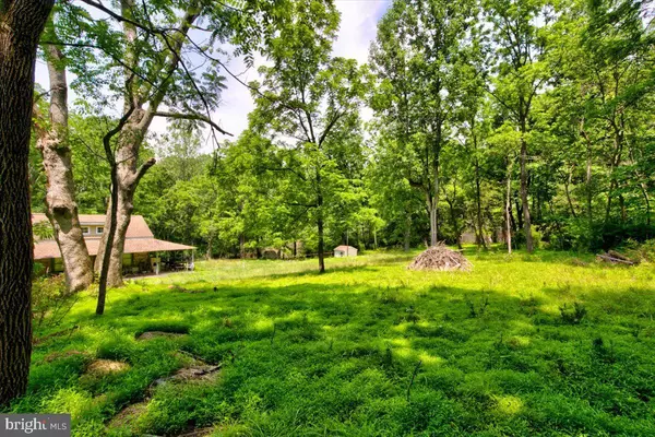 Barto, PA 19504,16 BIRCH DR