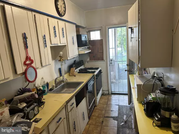 Washington, DC 20020,1420 18TH PL SE