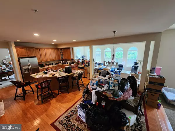 Bowie, MD 20721,9815 OXBRIDGE WAY