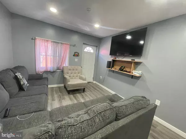 Reading, PA 19602,464 SPRING GARDEN ST