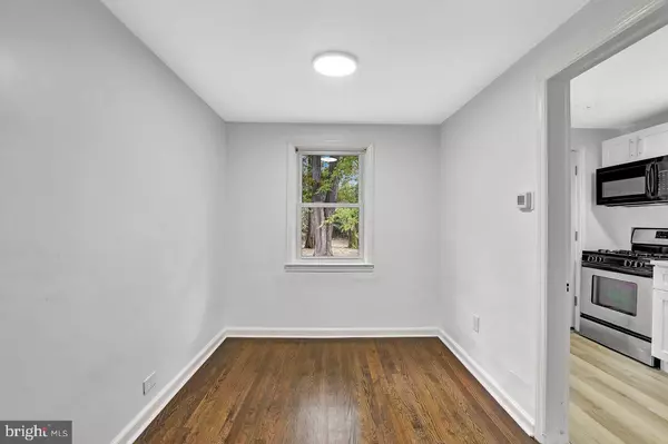 Ewing, NJ 08618,331 OAKLAND ST