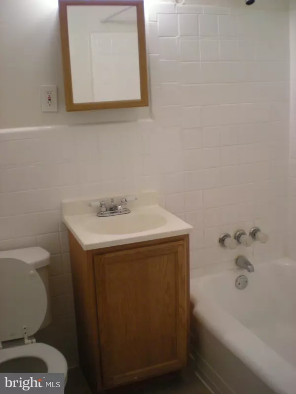 Baltimore, MD 21215,5338 NELSON AVE #APT 1