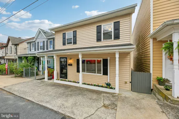 Brunswick, MD 21716,16 E C ST