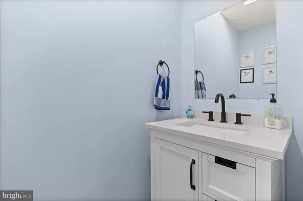 Enola, PA 17025,52 CARLISLE AVE