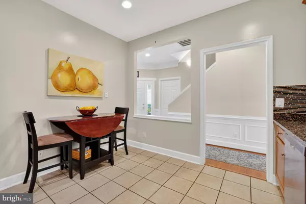 Lorton, VA 22079,8409 SNAPDRAGON PL