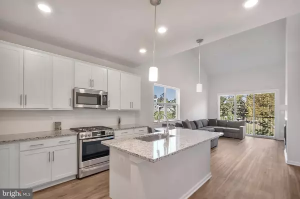 Bowie, MD 20720,12120 AMERICAN CHESTNUT RD