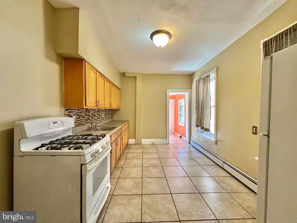 Trenton, NJ 08609,503 TYLER ST