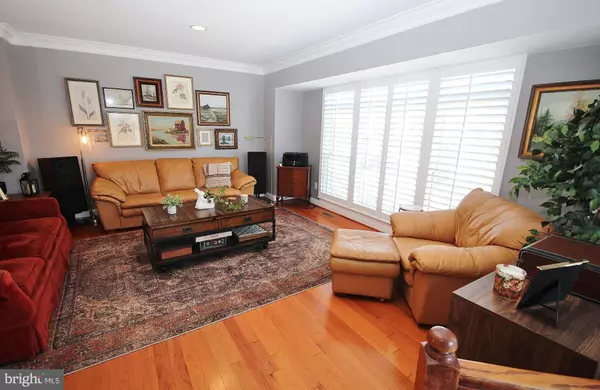 Alexandria, VA 22310,3335 WILTON CREST CT