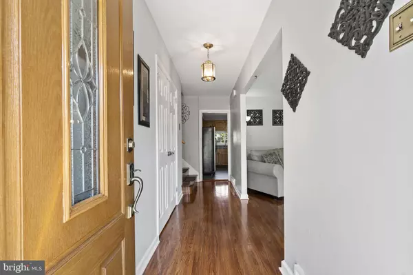 Abington, PA 19001,1839 AMBLER RD