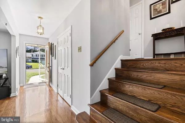 Abington, PA 19001,1839 AMBLER RD