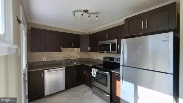 Manassas Park, VA 20111,185 CABBEL DR