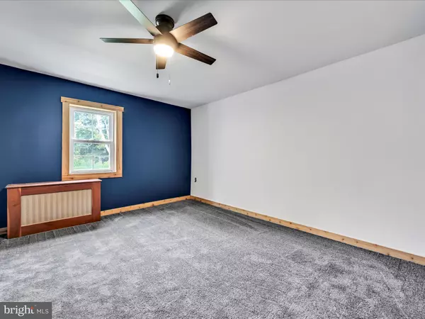 Pine Grove, PA 17963,6 W WOOD ST