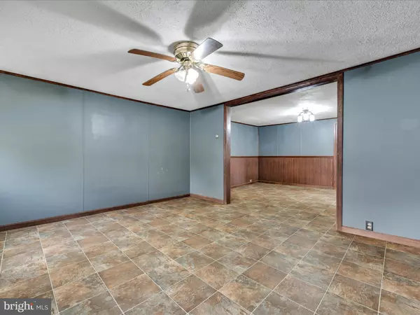 Pine Grove, PA 17963,6 W WOOD ST