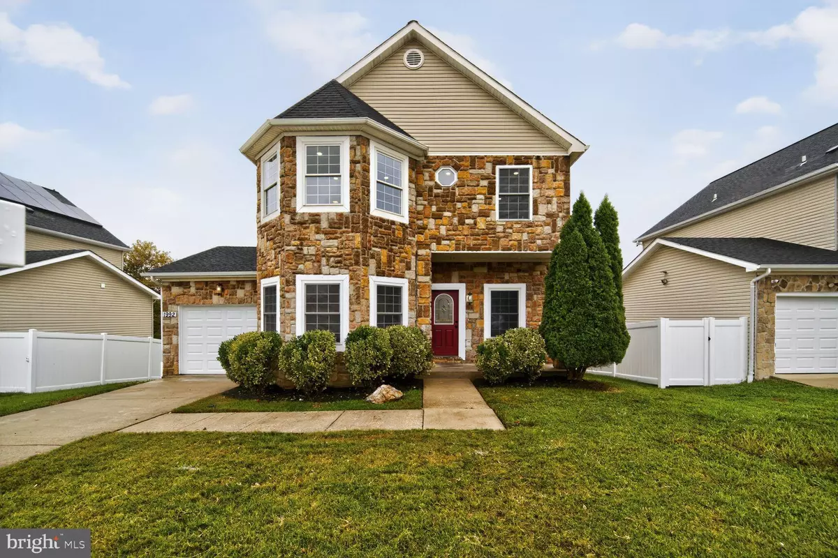 Washington, DC 20020,1992 RETTA GILLIAM CT SE