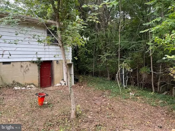 Lusby, MD 20657,12230 ROUSBY HALL RD