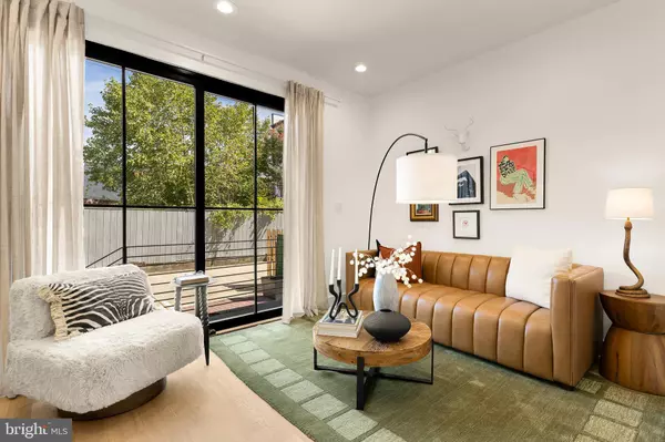 1205 10TH ST NW #1, Washington, DC 20001