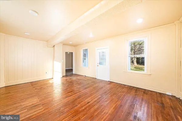 Frederick, MD 21702,8624 YELLOW SPRINGS RD