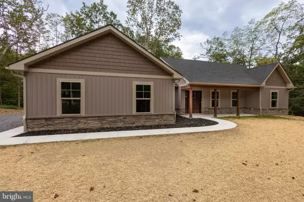 89 DARK HOLLOW CT, Gerrardstown, WV 25420