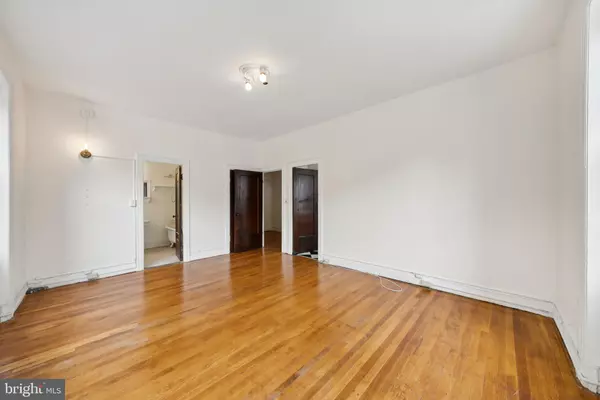 Washington, DC 20009,1725 17TH ST NW #102