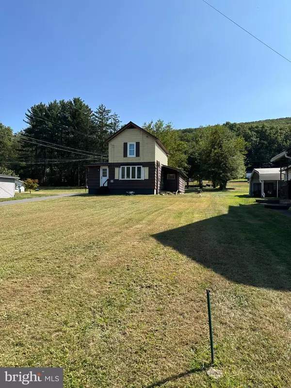 123-S S EDWARD ST, Lykens, PA 17048