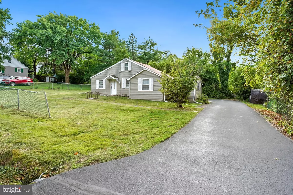 Jamison, PA 18929,2046 ELM AVE