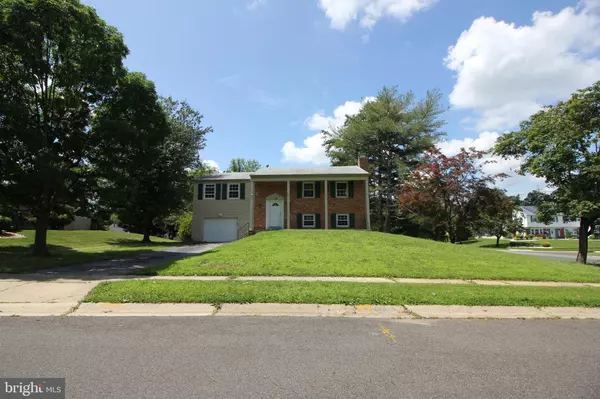 Willingboro, NJ 08046,2 TWIG LN