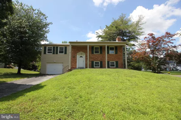 2 TWIG LN, Willingboro, NJ 08046