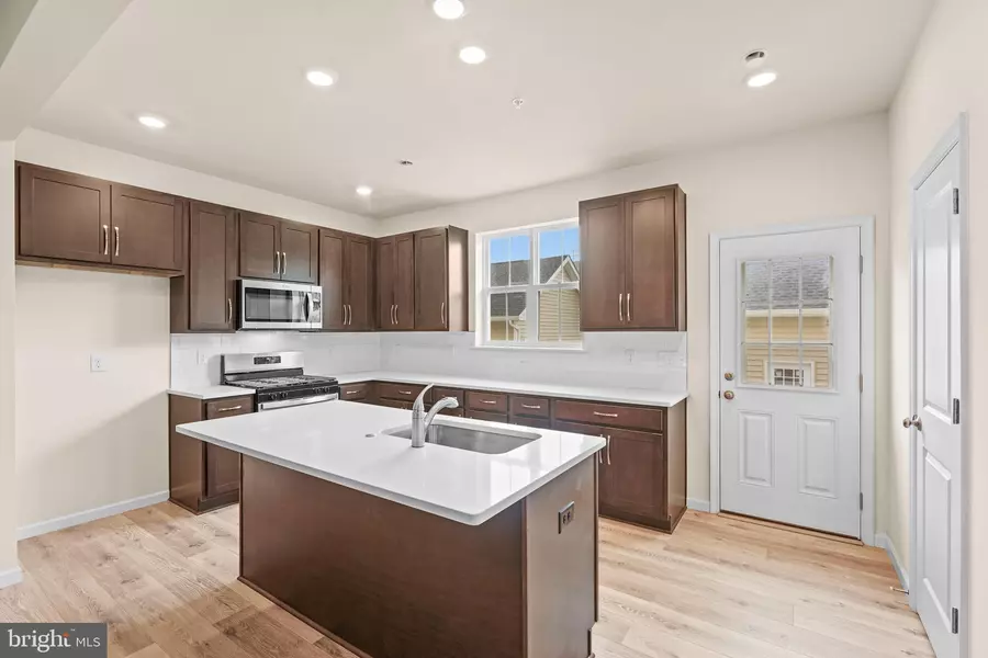 54 N 8TH ST #HOMESITE B27, Perkasie, PA 18944