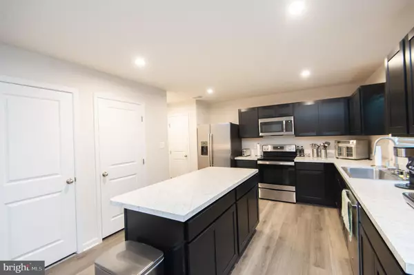 Cambridge, MD 21613,112 MARINERS WAY