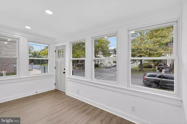 Lansdowne, PA 19050,82 E ESSEX AVE