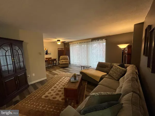 Cherry Hill, NJ 08002,111 CHESTNUT #404