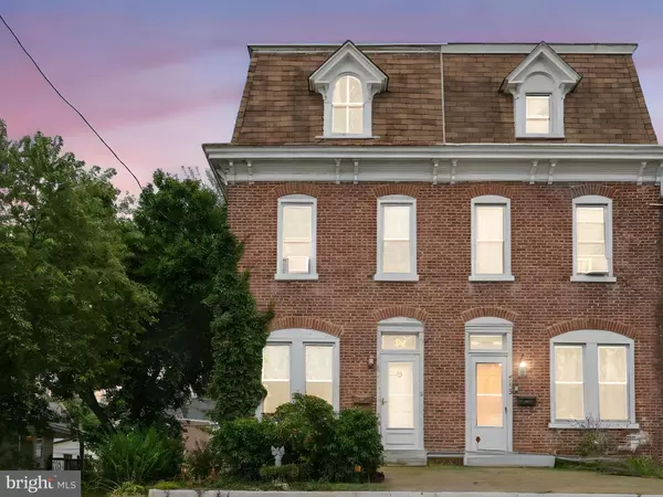 Pottstown, PA 19464,941 QUEEN ST