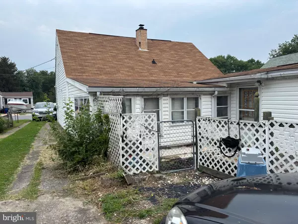 Baltimore, MD 21222,2408 MEADOW RD