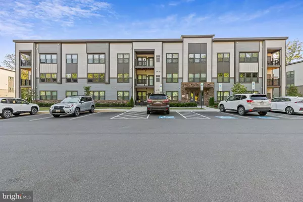 10411 RESORT RD #W, Ellicott City, MD 21042