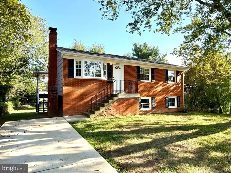 4537 KINGSTON RD, Woodbridge, VA 22193