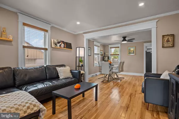 Woodbury, NJ 08096,13 DUBOIS AVE