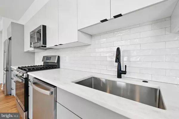 Philadelphia, PA 19130,1801 FAIRMOUNT AVE #302