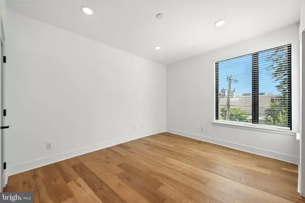 Philadelphia, PA 19130,1801 FAIRMOUNT AVE #302