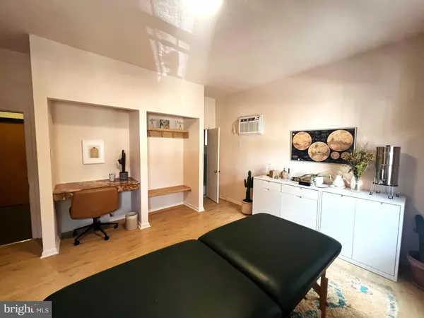 West Chester, PA 19382,26 S CHURCH ST