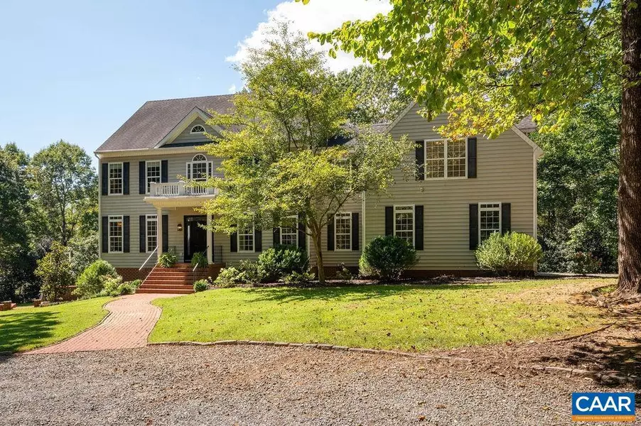 200 TURKS MOUNTAIN TRL, Afton, VA 22920