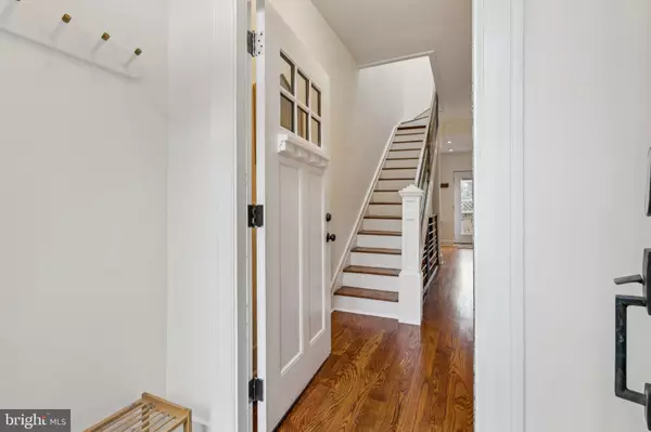 Washington, DC 20010,1011 IRVING ST NW