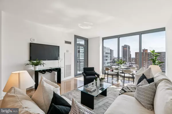 Philadelphia, PA 19103,2101 MARKET ST #1205